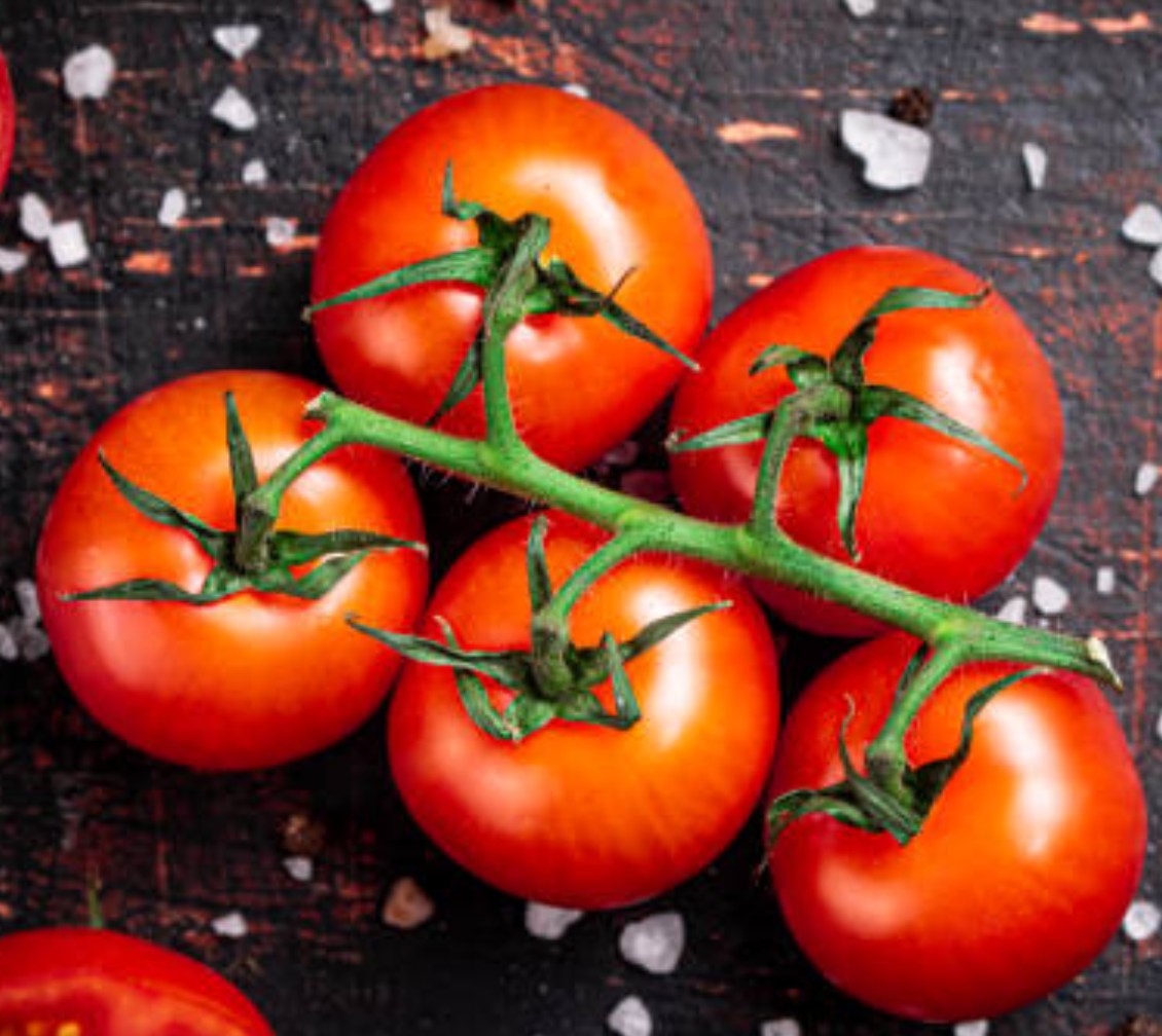 Tomaten erfolgreich anbauen: Beet, Gewächshaus oder Topf?